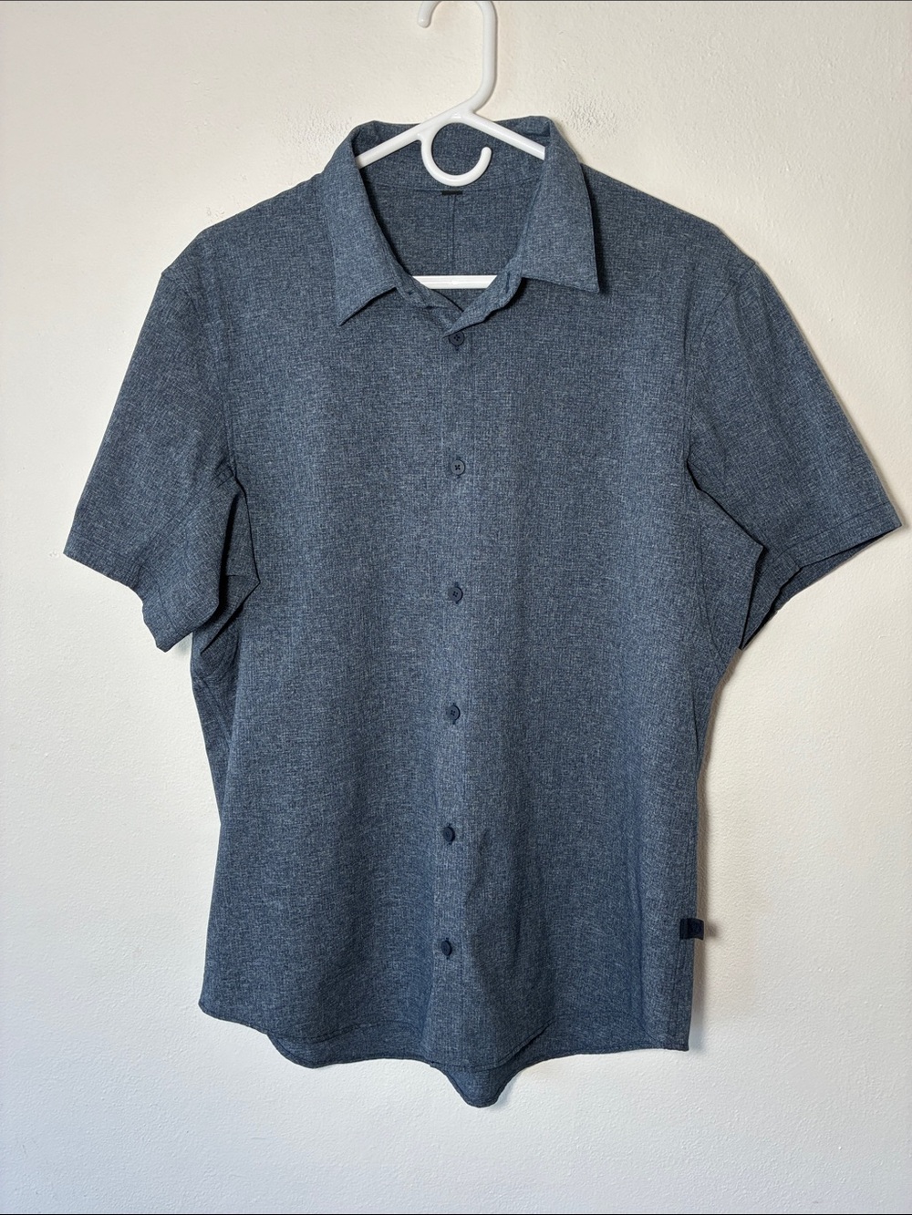 Lululemon Stretch Tech Short Sleeve Button Down